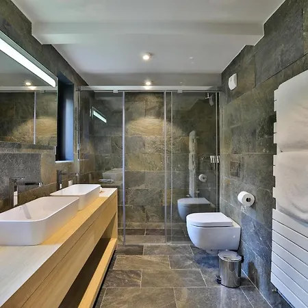 Black Stone Chalet