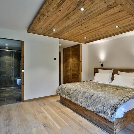 Black Stone Chalet