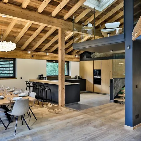 Black Stone Chalet Chalet *